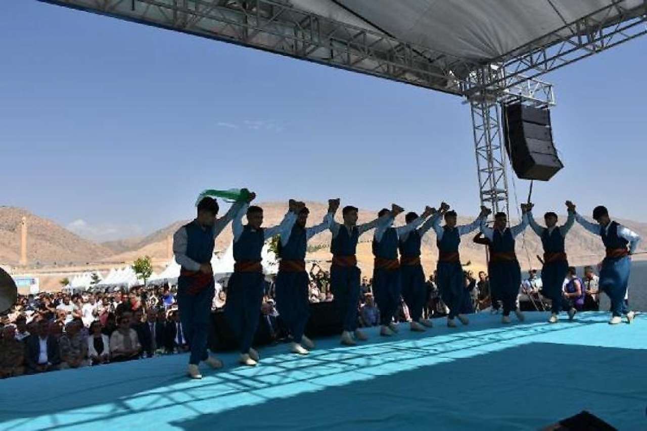 Batman'da Dicle Kıyısında Festival Var, Siirt Botan Vadisi Sahipsiz: Siirt'te Kültür-Sanat Neden Yok?