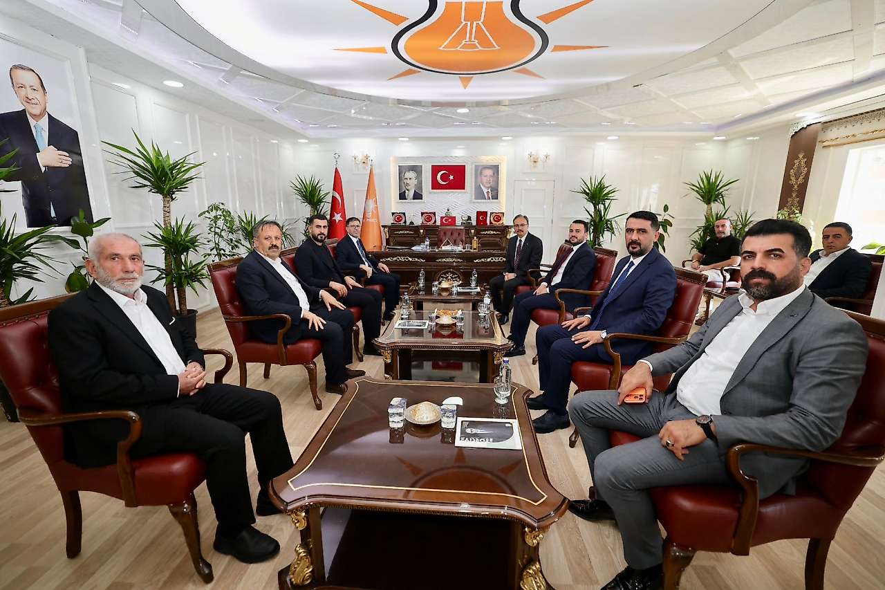 Siirt Valisi Dr. Kemal Kızılkaya'dan AK Parti ve MHP İl Başkanlıklarına Ziyaret