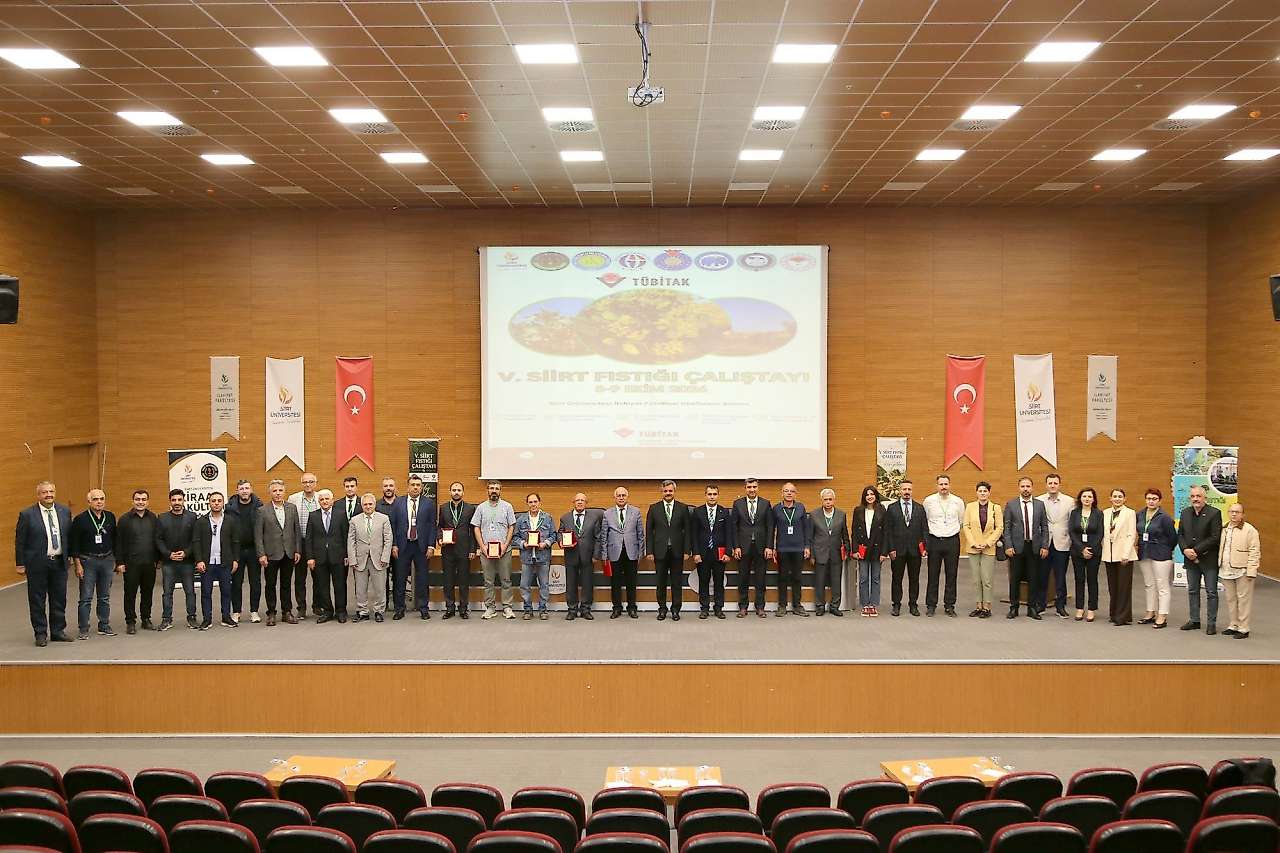 V. Siirt Fıstığı Çalıştayı Siirt Üniversitesinde Düzenlendi: Üretimden Pazarlamaya Sorunlar Ele Alındı