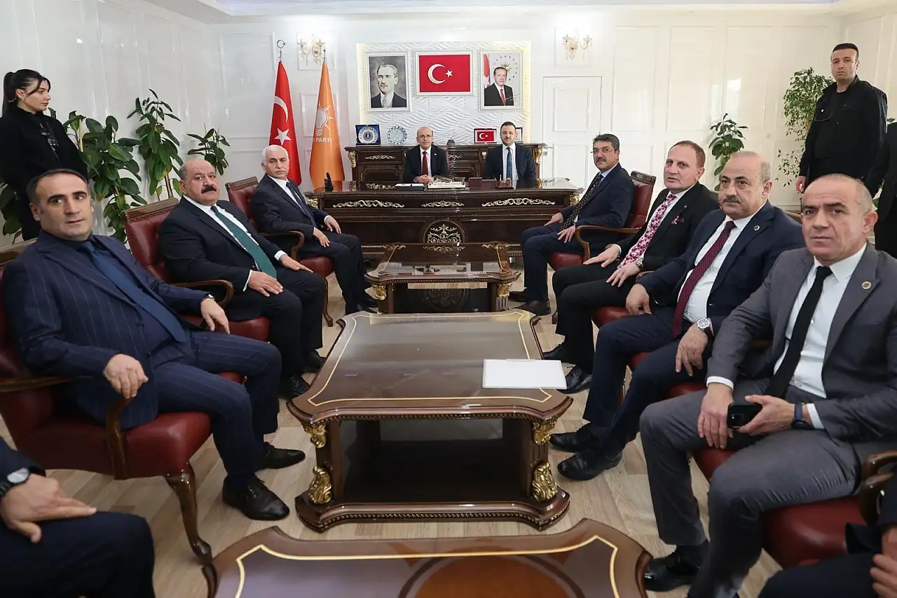 Bakan Şimşek'in Katılımıyla Siirt'te İl Danışma Meclisi Toplantısı gerçekleştirildi