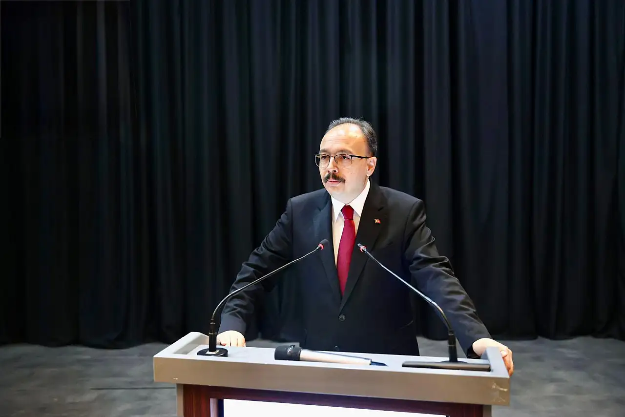 Siirt'te Muhtarlar Akademisi Eğitim Programı Başladı