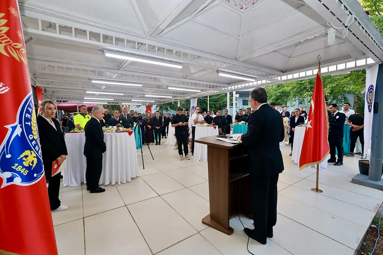 Siirt'te 16 Emniyet Personeli Bir Üst Rütbeye Terfi Etti