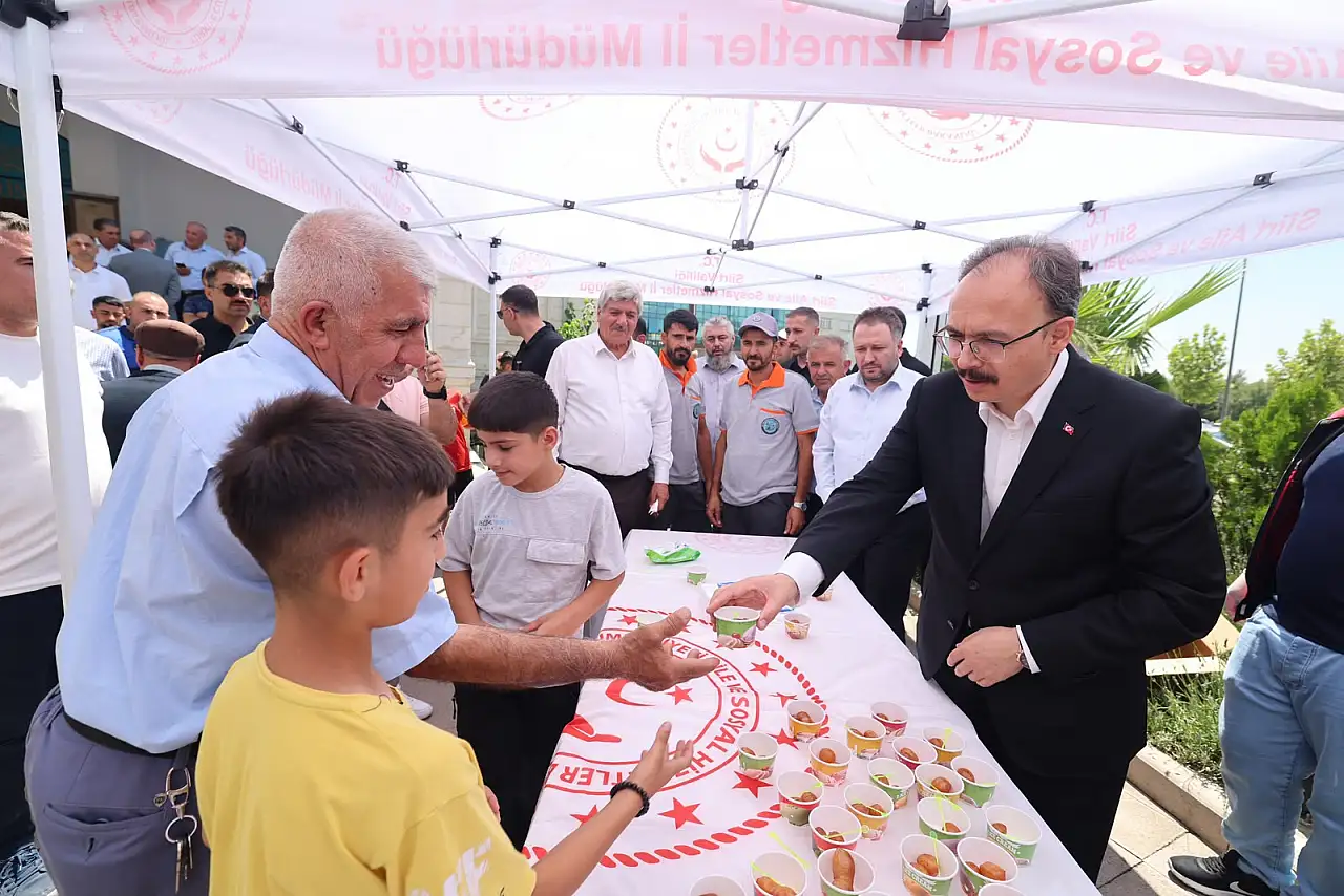 Siirt'te 15 Temmuz Şehitleri İçin Mevlid-i Şerif ve Dua Programı Düzenlendi