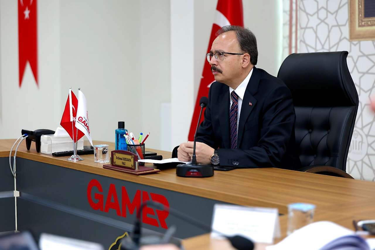 Siirt'te Güvenlik ve Asayiş Toplantısı: Kritik Başlıklar Ele Alındı