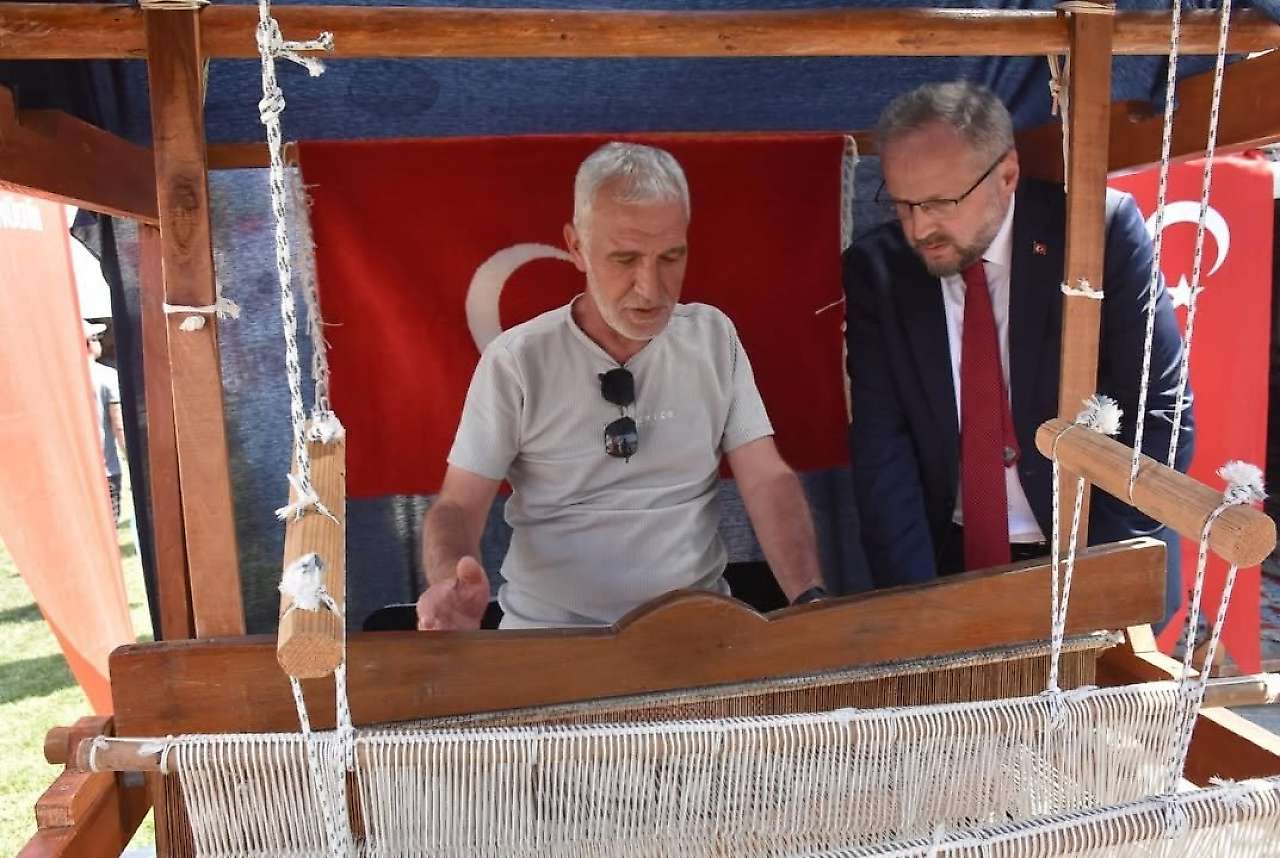 Siirt'in Kültürel Mirası Şal Şepik İçin Ahlat'ta Önemli Görüşme