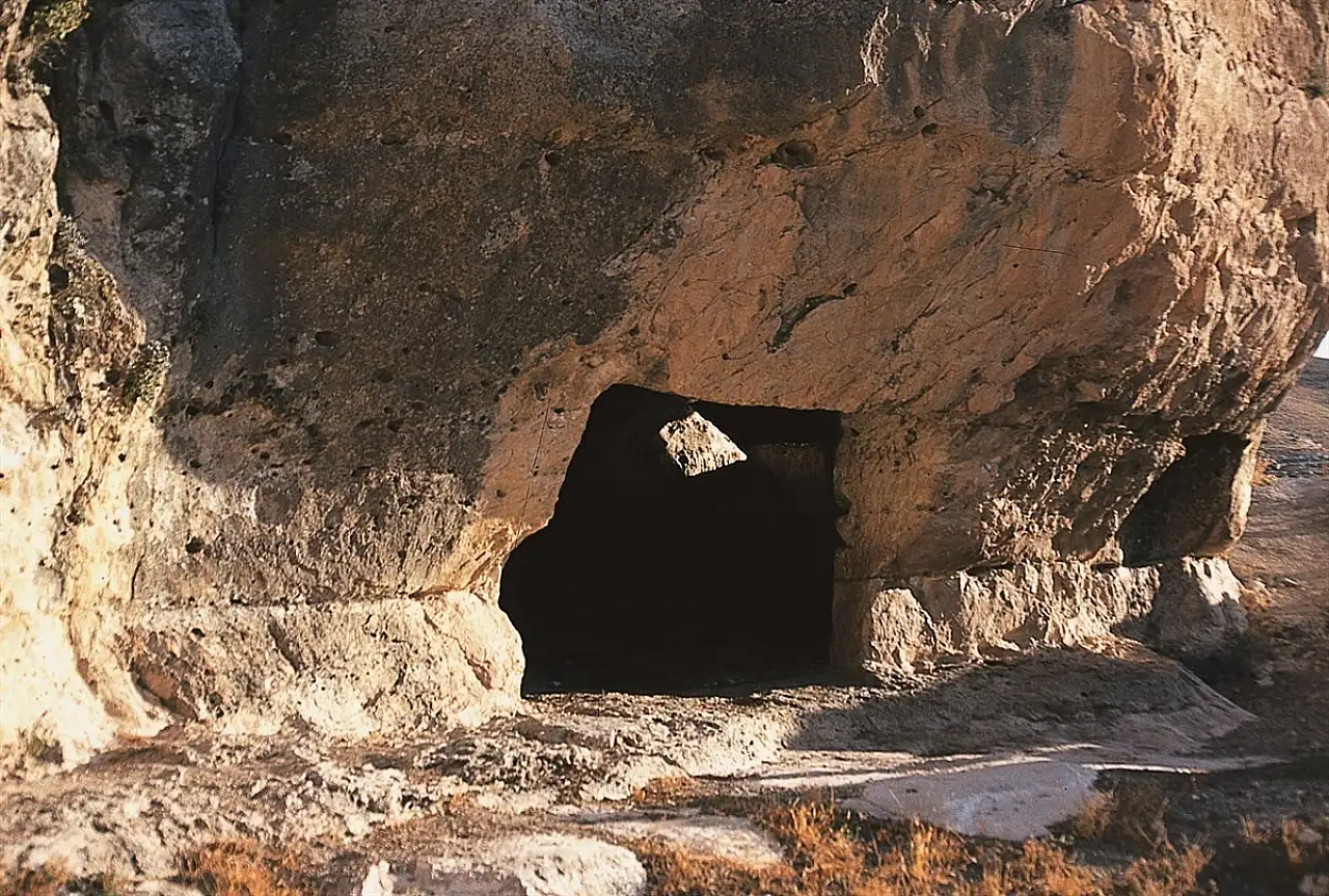 Siirt'te Tarihi Mağaralar İçin Çağrı: Turizme Kazandırılsın