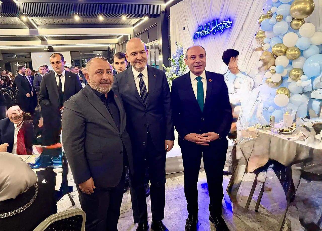 Seyithan Solmaz'dan AK Parti'nin 25. Yılına Kutlama Mesajı