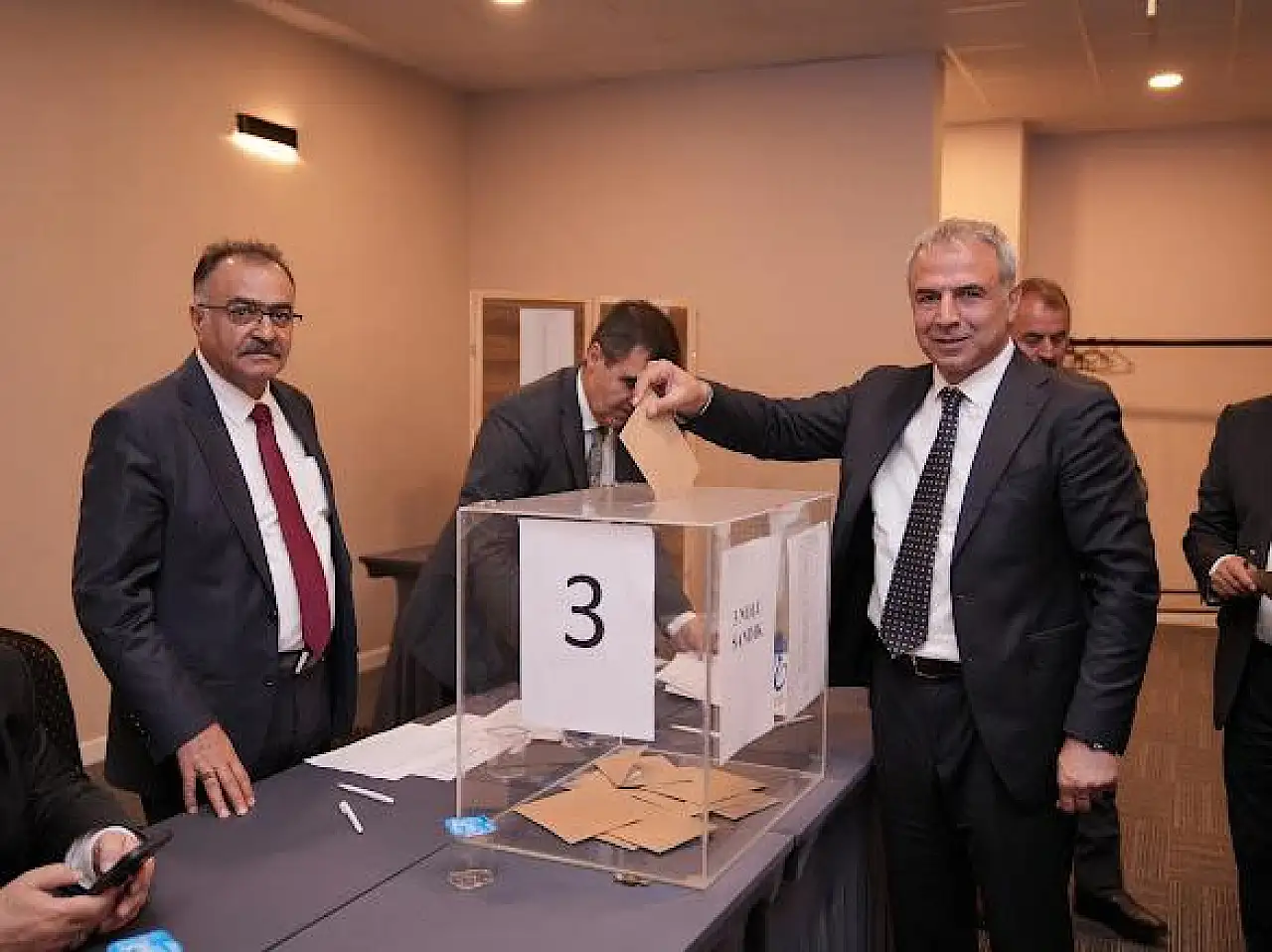 Siirt İl Genel Meclis Üyesi Hikmet Deryalar, Türkiye Vilayetler Birliği Encümenine Seçildi