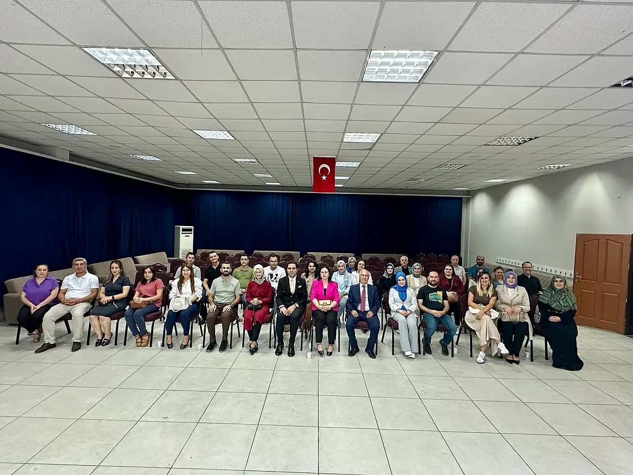 Siirt'te Veli Buluşmaları Yunus Emre İlkokulunda Gerçekleştirildi