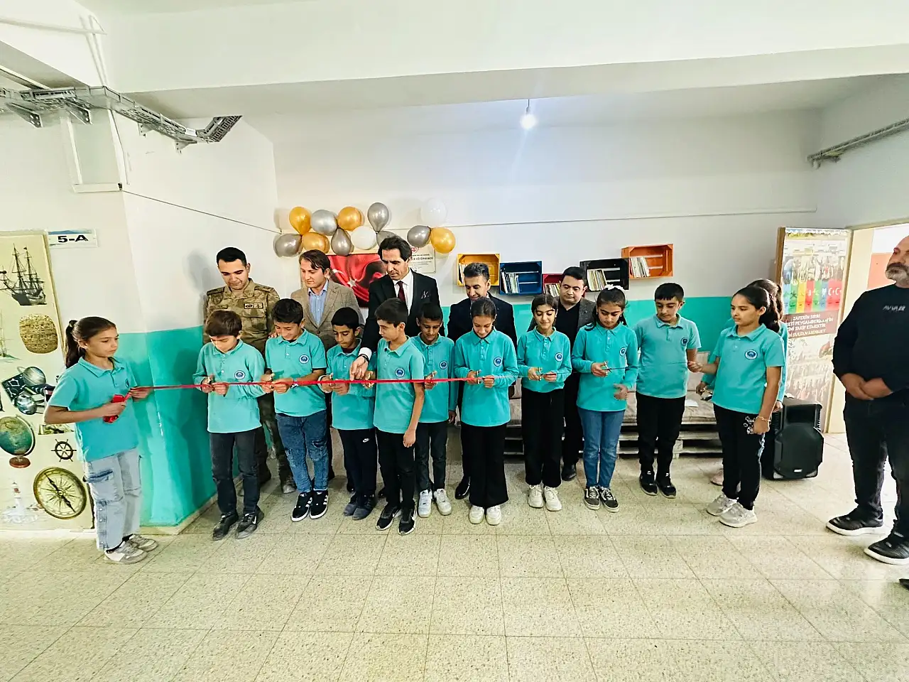 Gündoğdu İlk/Ortaokulunun kütüphanesinin açılışı gerçekleştirildi.