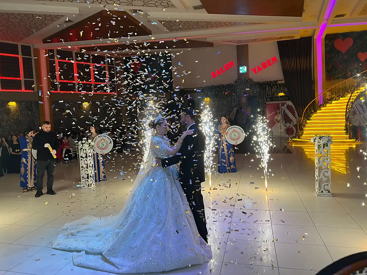 Eski AK Parti Siirt İl Başkanı Özgür Çalapkulu'nun mutlu günü