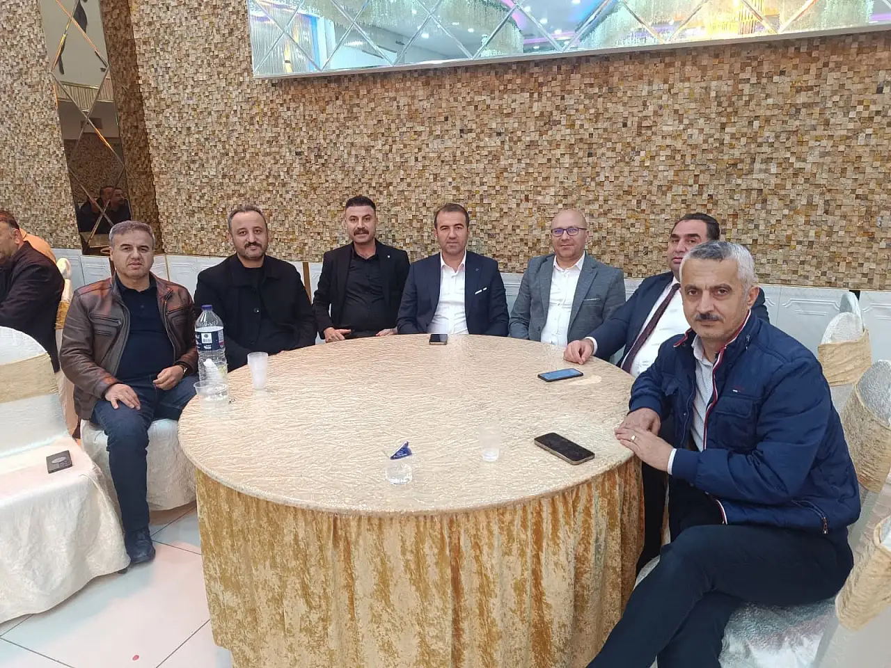 Şeker ve Kulaman Ailelerinin Mutlu Günü