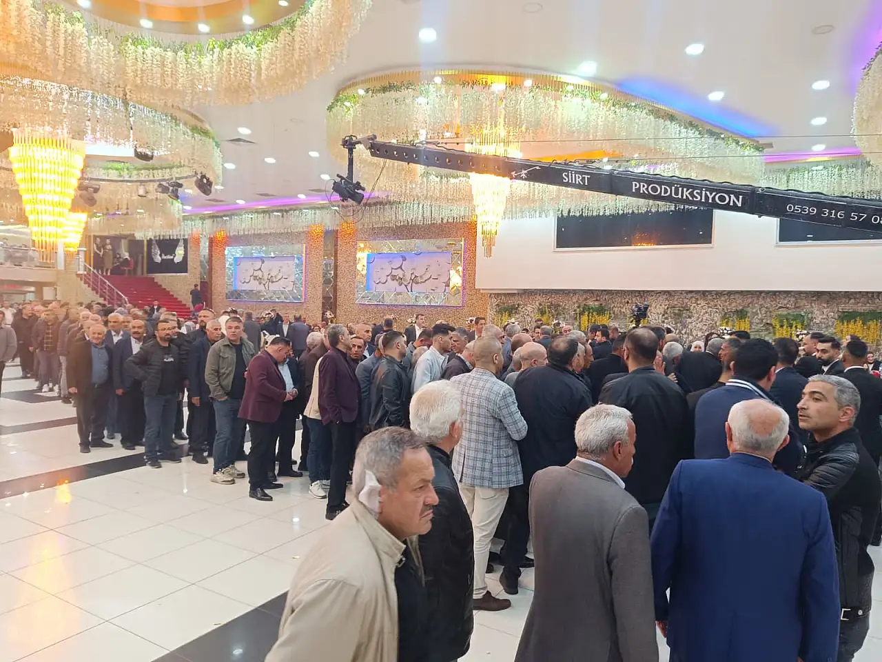 Siirt'te Çiçek ve Teymur Ailelerinin Mutlu Günü