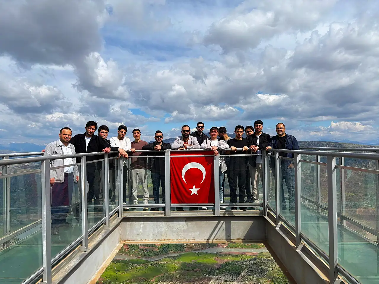 Bitlisli Üniversite Öğrencileri Siirt'i Gezdi