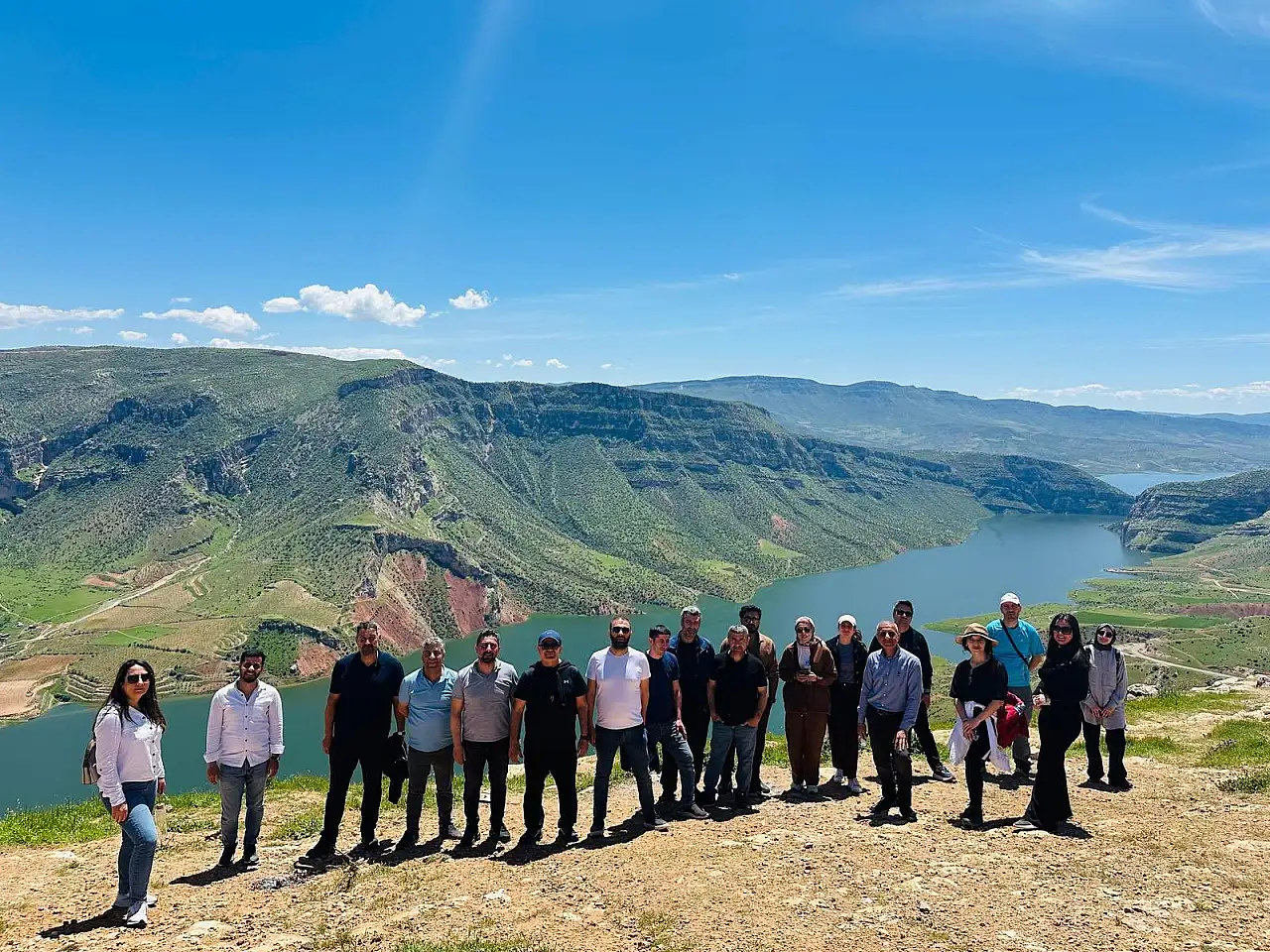 Siirt'te Öğretmenler Botan Vadisi ve Deyr Mor Yakub'u Gezdiler