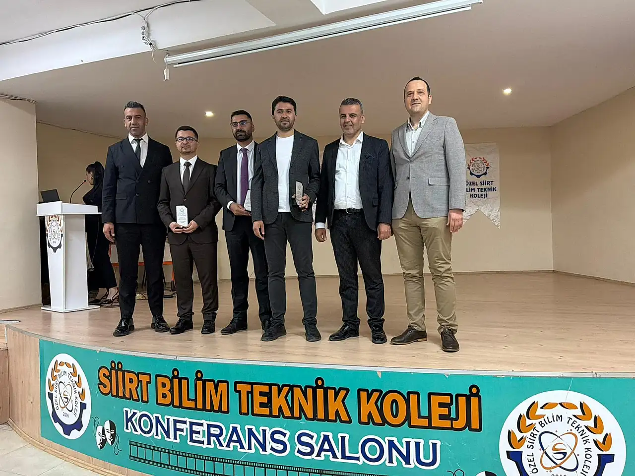 Özel Siirt Bilim Teknik Koleji'nde Teknoloji Konferansı Düzenlendi