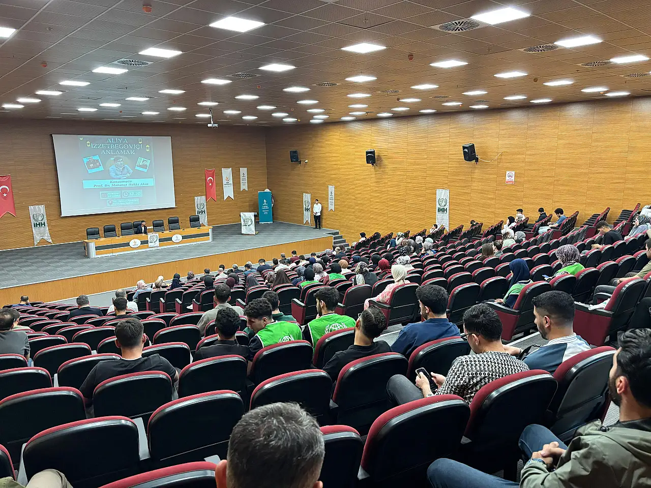 Siirt'te Aliya İzzetbegoviç'e Vefa Programı Düzenlendi