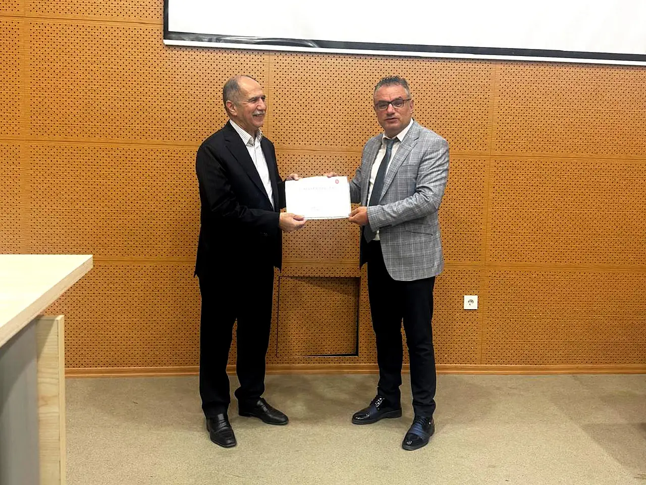 Siirt Üniversitesi'nde Geleceğin Üretim Teknolojileri Konuşuldu