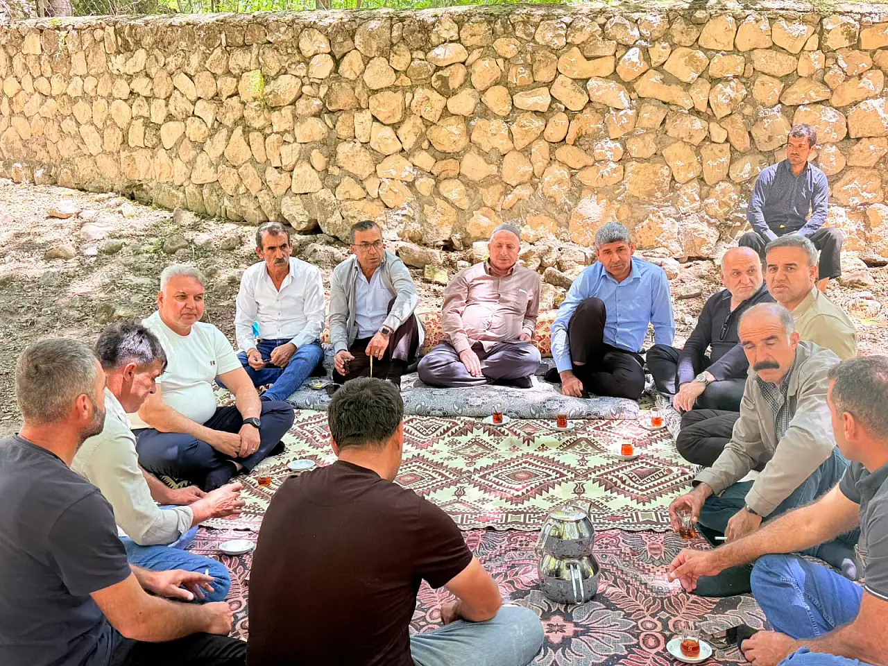 Siirt'te 600 Yıllık Gelenek Yaşatılıyor: Mir Nasreddin Külliyesi'nde Bayram Buluşması