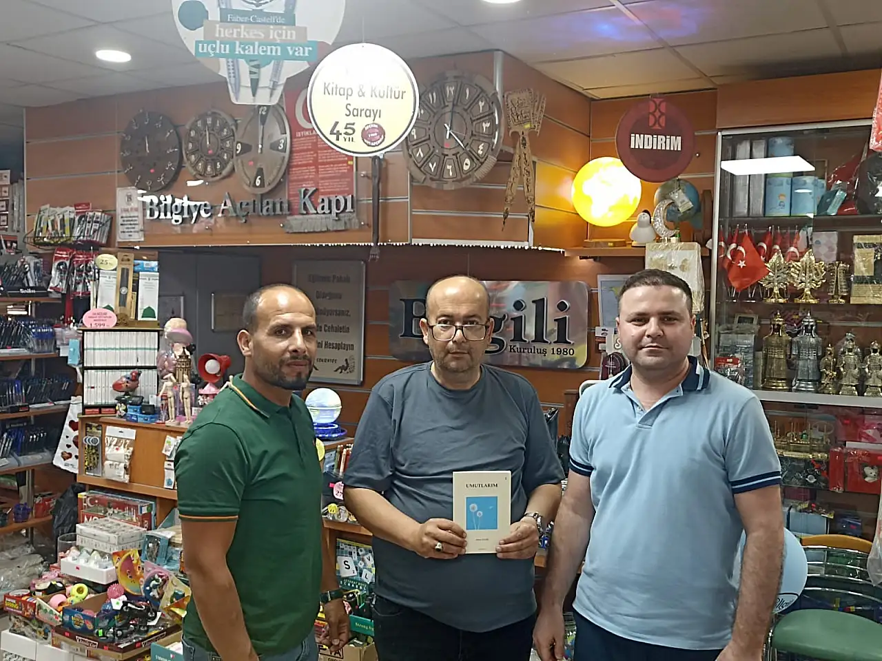 Siirt'te Özel Bireyin Kaleme Aldığı Şiir Kitabı Okurlarla Buluştu