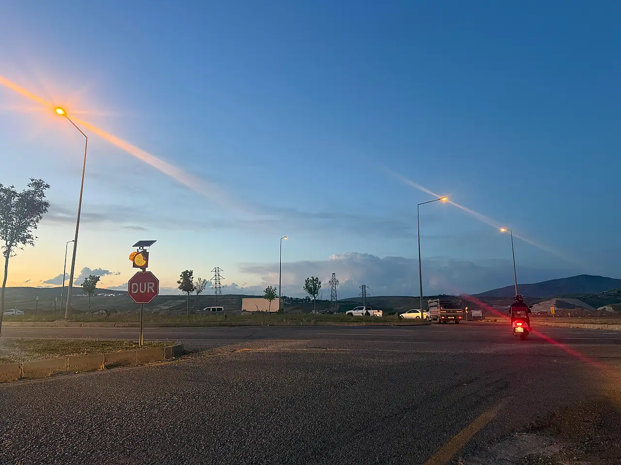 Siirt'te Sürekli Kaza Olan Yere Işık Talebine Karayollarından Ret: 'Teknik Olarak İmkansız'