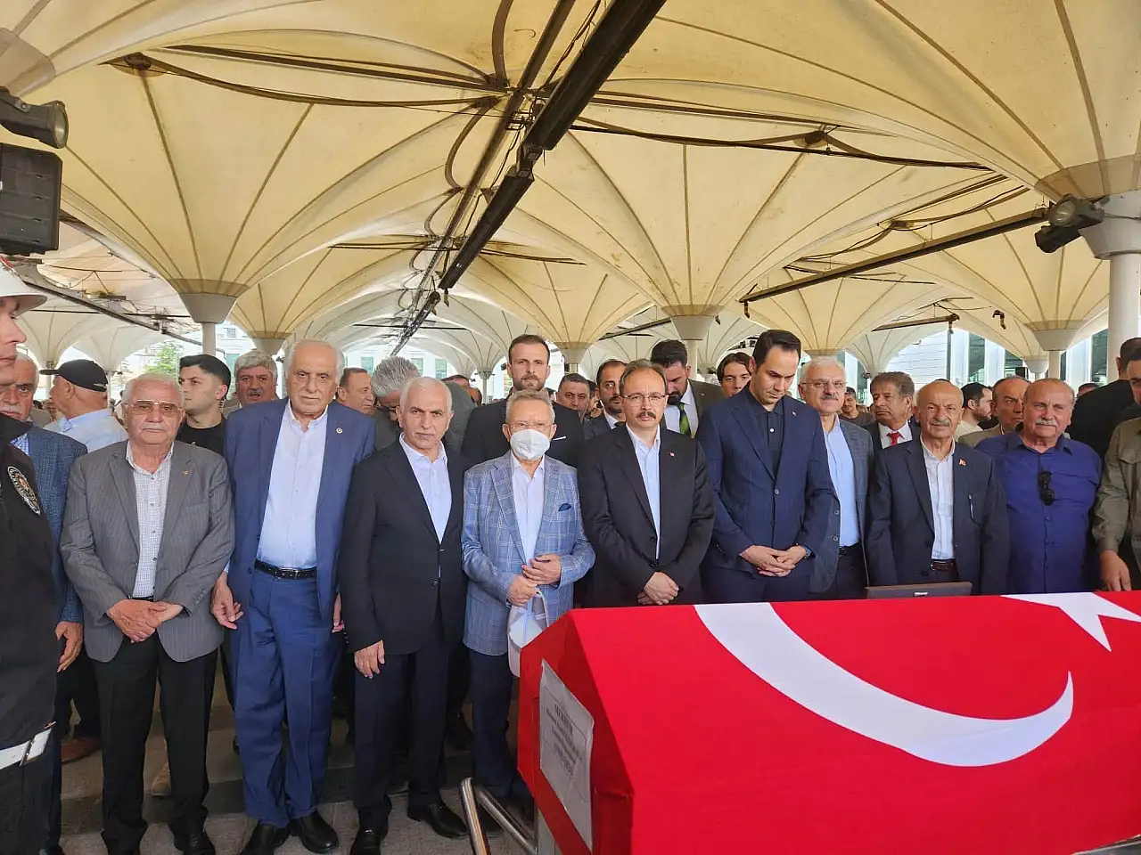 Siirt Valisi Dr. Kemal Kızılkaya'nın Babası Mehmet Kamil Kızılkaya Son Yolculuğuna Uğurlandı