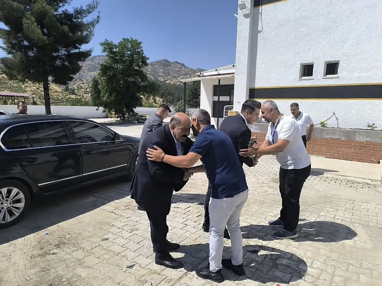 Siirt Baykan'da Kar Nedeniyle Hasar Gören Tekstil Atölyesi Yeniden Üretime Başladı