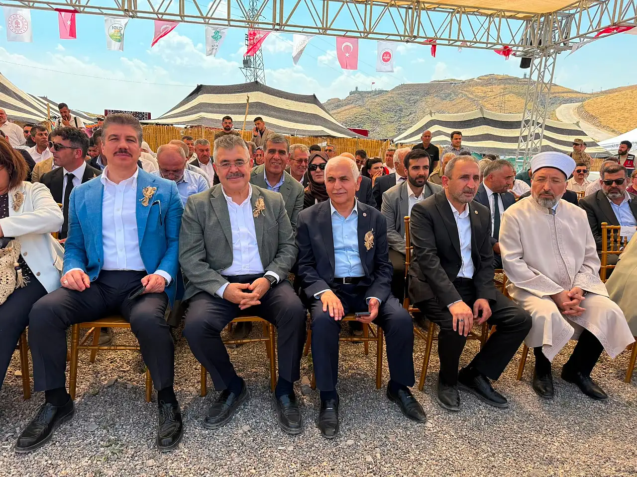 AK Parti Siirt Milletvekili Mervan Gül, Cudi Dağı Programına Katıldı
