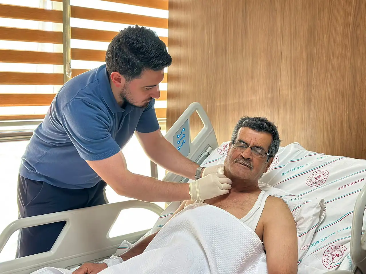 Siirt'te Kritik Şah Damarı Ameliyatı Başarıyla Gerçekleştirildi: Felç Riski Ortadan Kaldırıldı