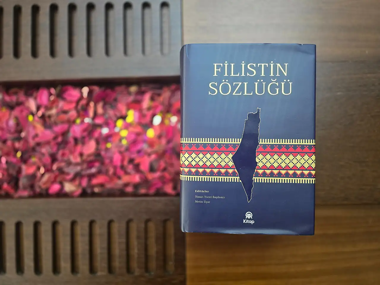 Siirt Üniversitesi Akademisyenlerinden 'Filistin Sözlüğü'ne Katkı