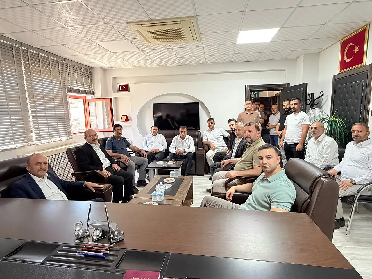 Siirt'te Sağlık Hizmetleri Masaya Yatırıldı: Öz Sağlık-İş Heyetinden İl Sağlık Müdürlüğü'ne Ziyaret