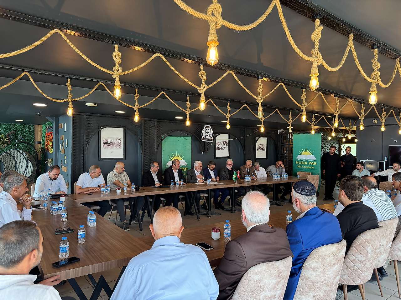 HÜDA PAR Lideri Yapıcıoğlu Siirt'te Konuştu: 'Havalimanı Umarım Bu Sefer Ertelenmez'