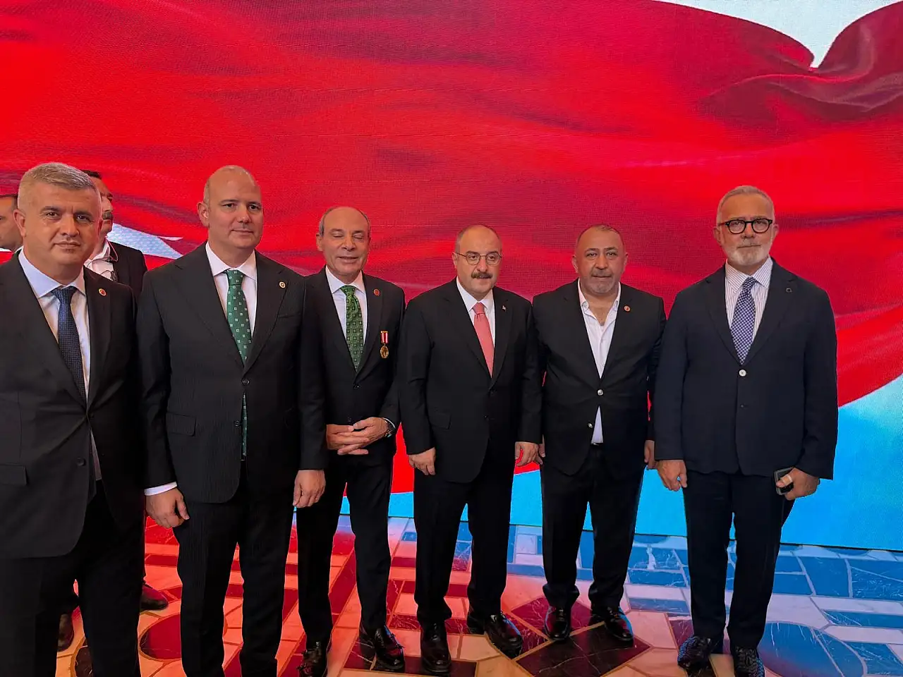 Seyithan Solmaz'dan AK Parti'nin 25. Yılına Kutlama Mesajı