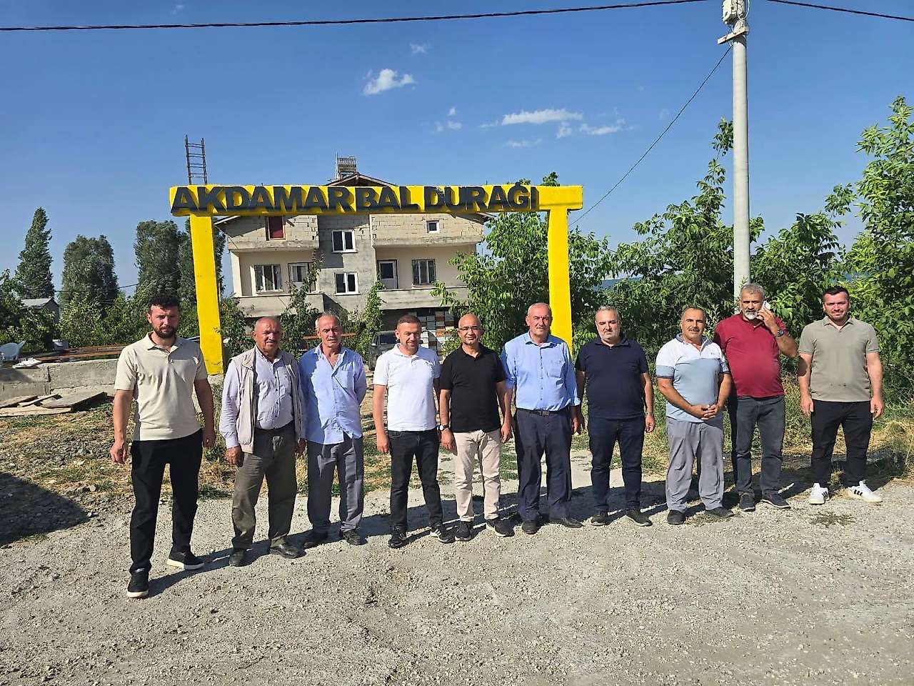 Siirt Balı İçin Van ve Bitlis Yaylalarında Zorlu Mesai: Gezgin Arıcılara Yerinde Ziyaret