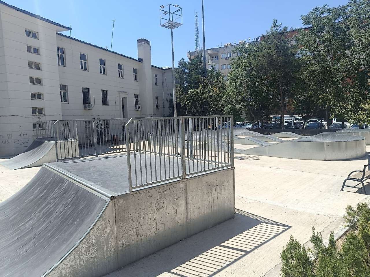 Siirt'te Atıl Kalan Kaykay Parkı İçin Yeni Öneri: Kent Meydanına Dahil Edilsin