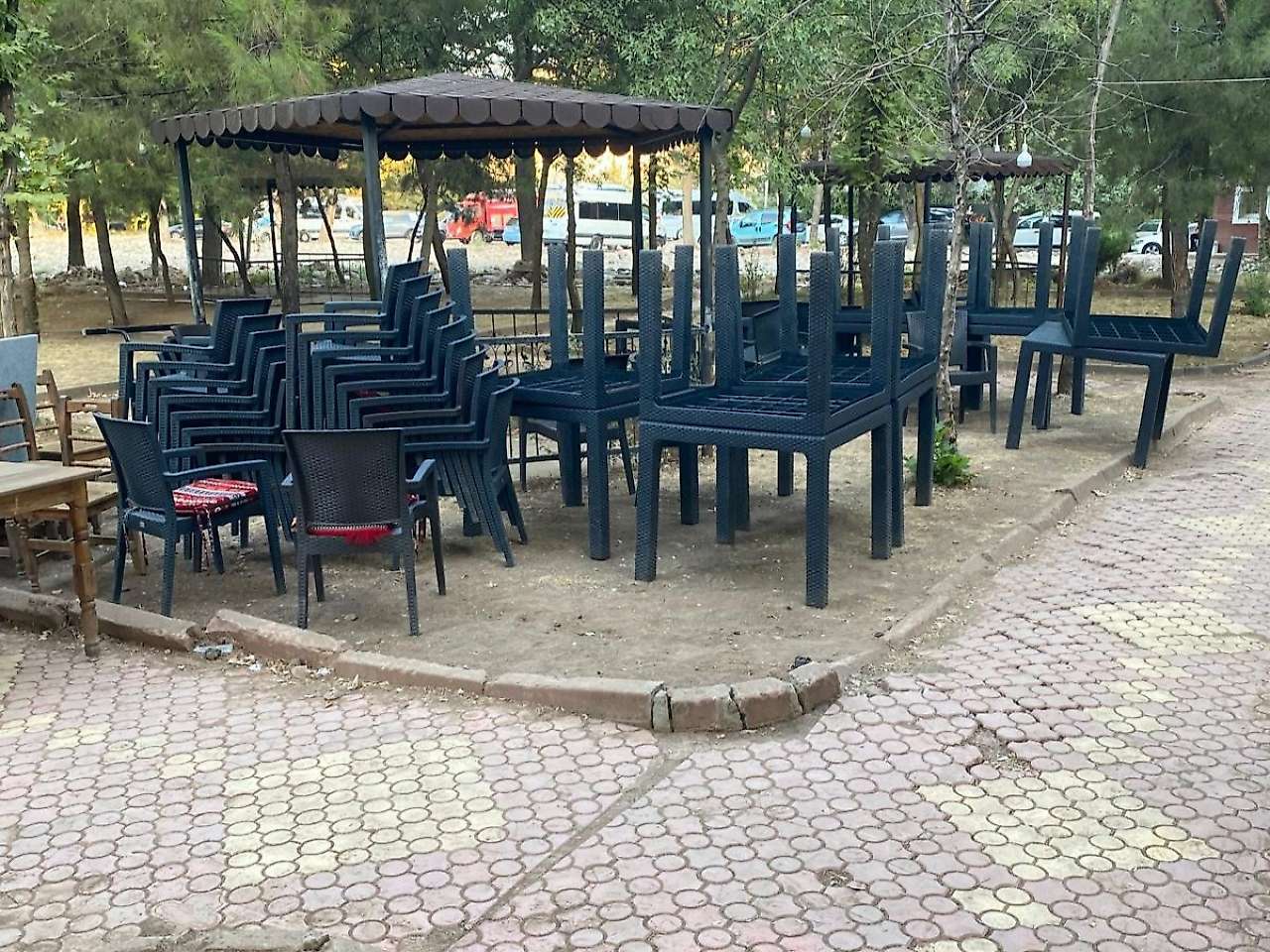 Millet Bahçesi beklenirken Çay Bahçesi oldu: Siirt'te tartışma yaratan alan boşaltıldı