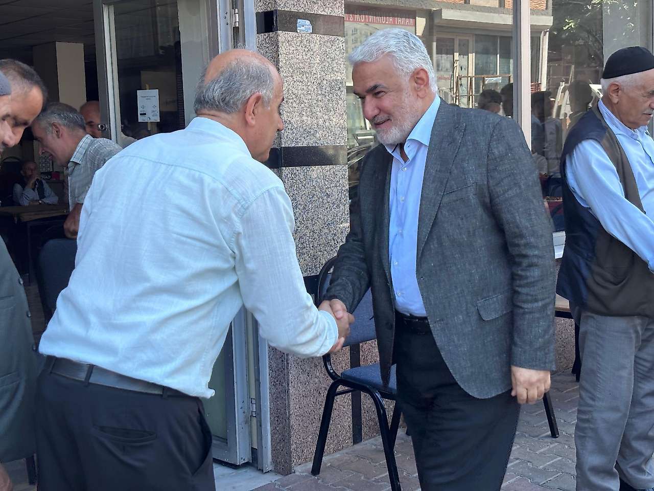 HÜDA PAR Genel Başkanı Yapıcıoğlu İstanbul'da Siirtlilerle Buluştu