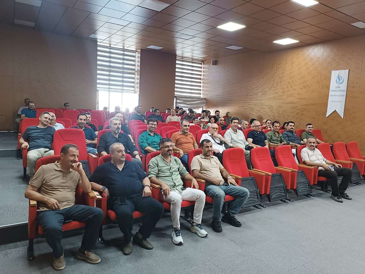 Siirt Üniversitesi Eğitim Fakültesinde yıl sonu akademik kurul toplantısı yapıldı