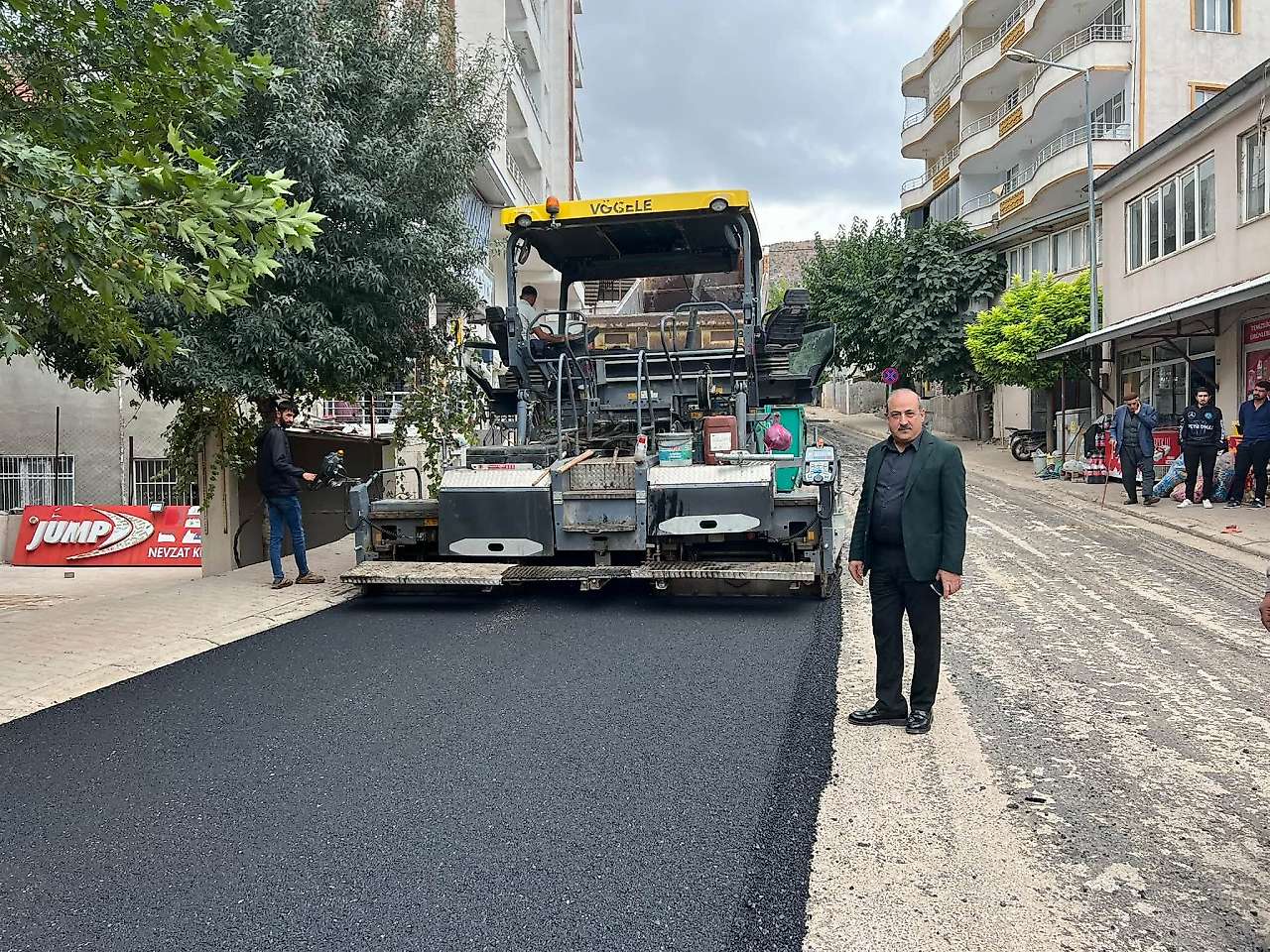 Siirt Eruh'ta Doğalgaz Çalışmalarında Sona Gelindi: Bozulan Yollar Asfaltlanıyor