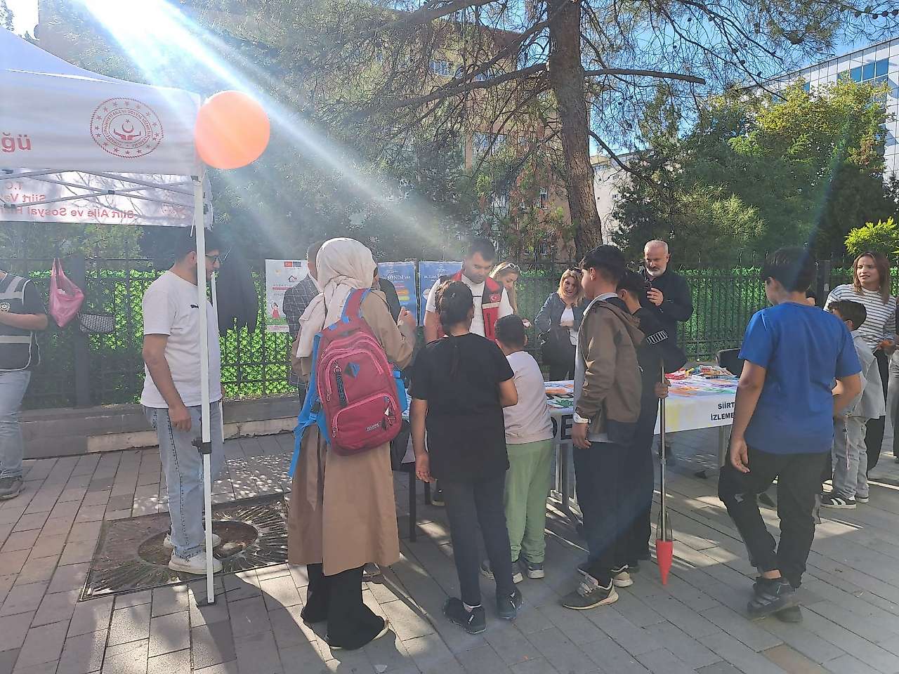 Siirt Güres Caddesi'nde Kadına Yönelik Şiddetle Mücadele Buluşması