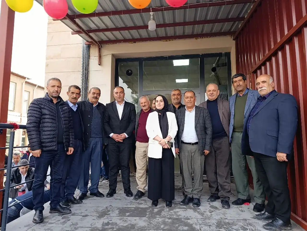 Siirt'in Veyselkarani Beldesi'nde Halk Ekmek Fırını Açıldı: Günde 5 Bin Ekmek Üretilecek, İlk İki Gün Ücretsiz