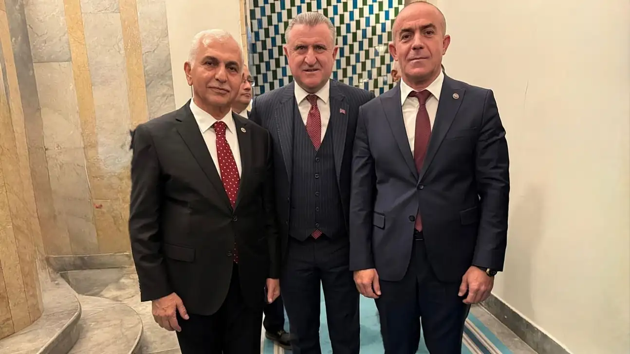 Gökçebağ'a Yarı Olimpik Yüzme Havuzu ve Spor Kompleksi Geliyor!