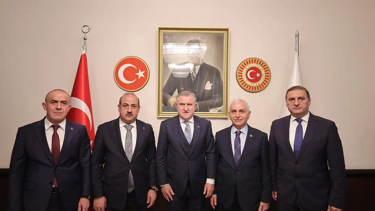 Görüşmeler Sonuç Verdi! Kurtalan'a Şehir Tipi Gençlik Merkezi Geliyor