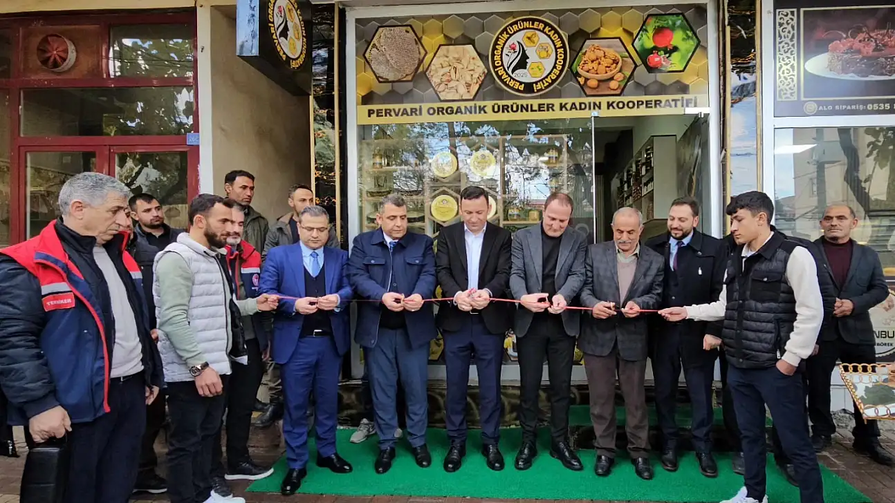 Pervari'de Kadın Kooperatifi Hizmete Açıldı!