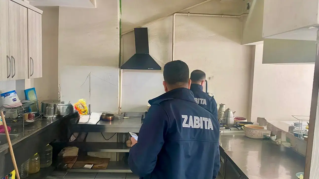 Siirt Belediyesi yılbaşı öncesi denetimleri artırdı! Kentte 16 iş yerine ceza kesildi!