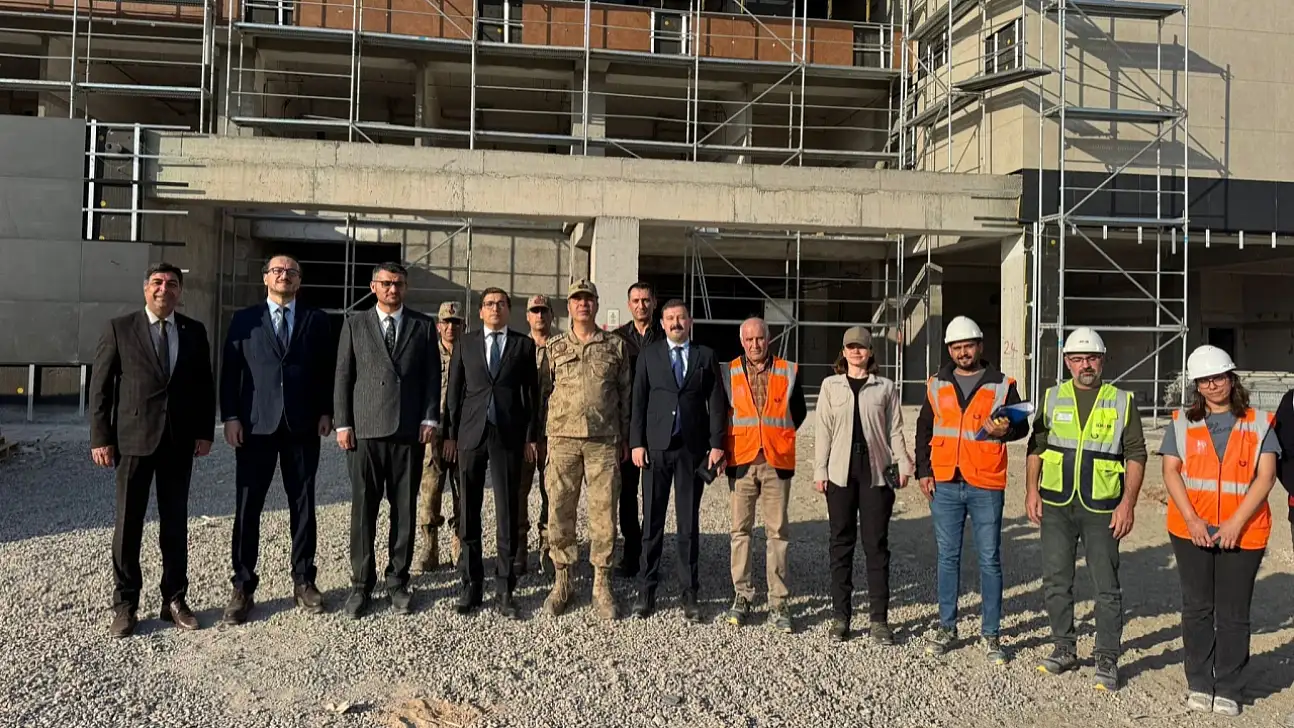 Siirt Eğitim ve Araştırma Hastanesi'nde İnceleme Ziyareti Gerçekleştirildi