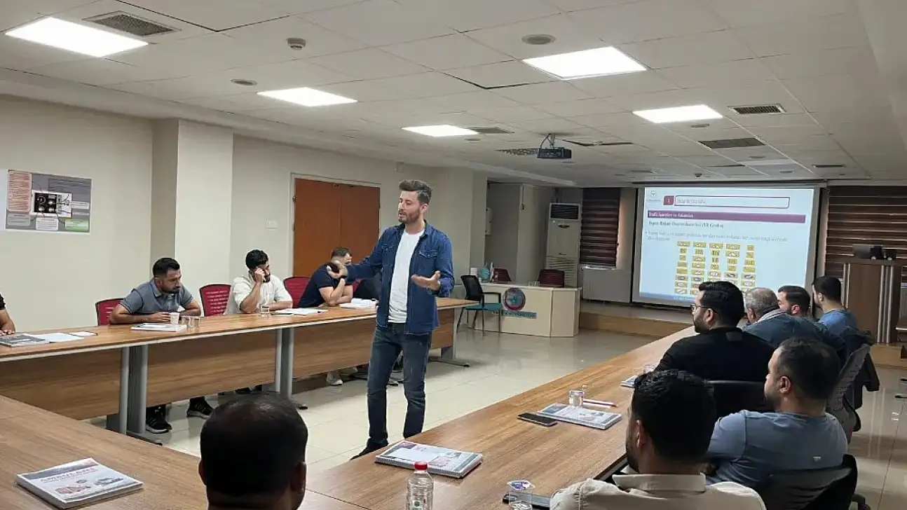 Siirt'te Ambulans Sürüş Güvenliği Eğitimi Tamamlandı