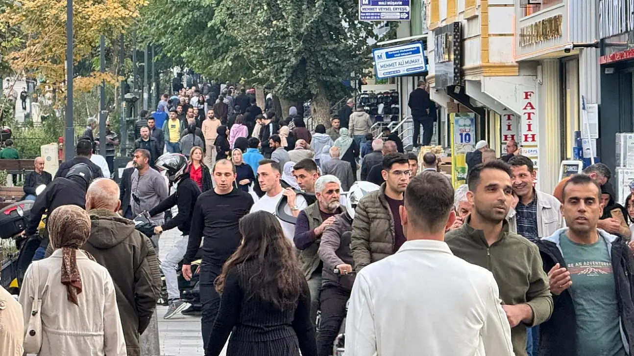 Siirt'te Kuzen Evlilikleri Türkiye Ortalamasının 2 katı! Uzmanlar Uyarıyor: Çocuklar Risk Altında