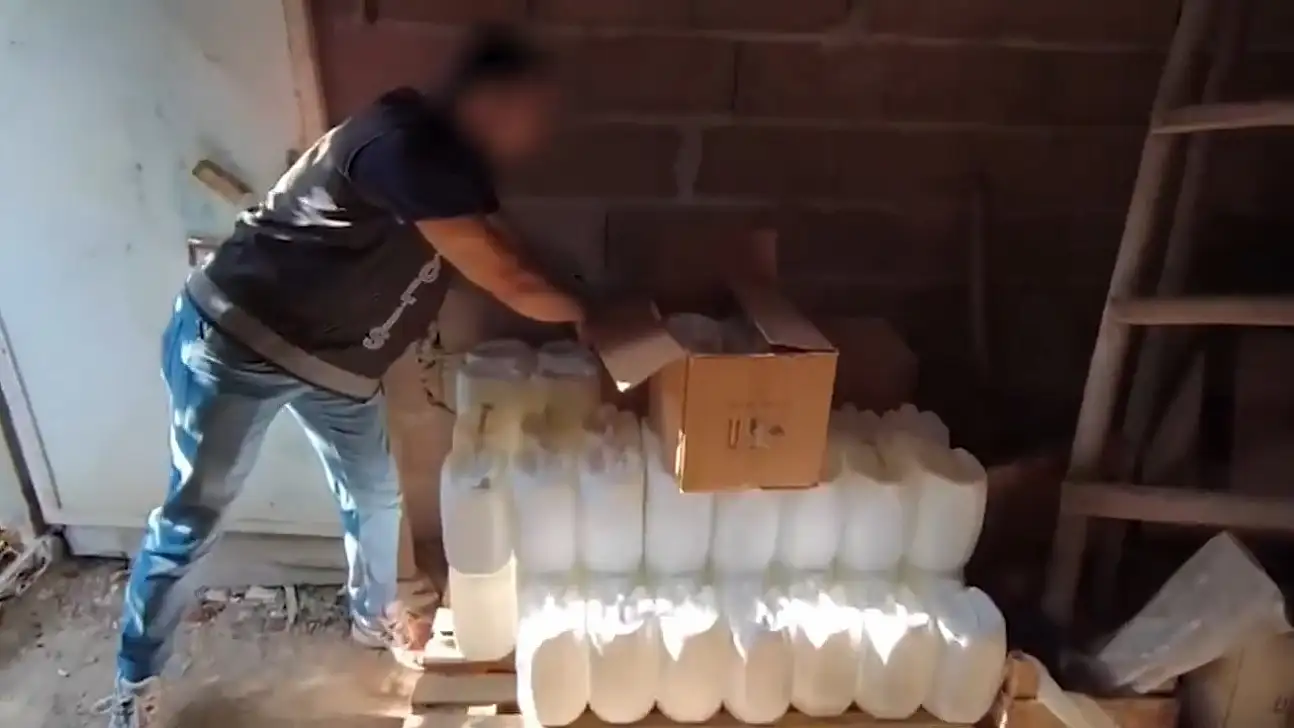 Siirt ve 80 İlde Kaçak ve Sahte Alkollü İçki Operasyonu