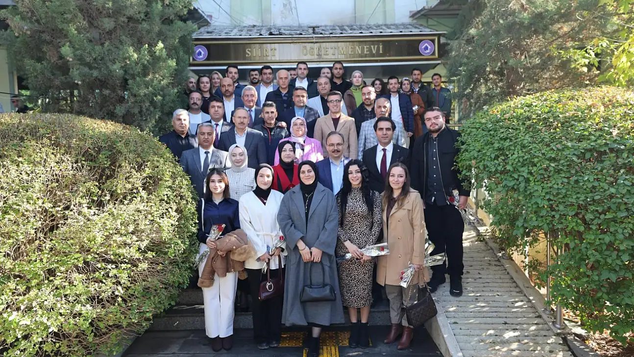 Vali Kızılkaya 24 Kasım Öğretmenler Günü'nde Öğretmenlerle Buluştu